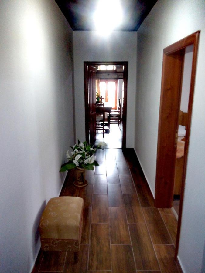 Guesthouse Celo Gjirokastër Dış mekan fotoğraf