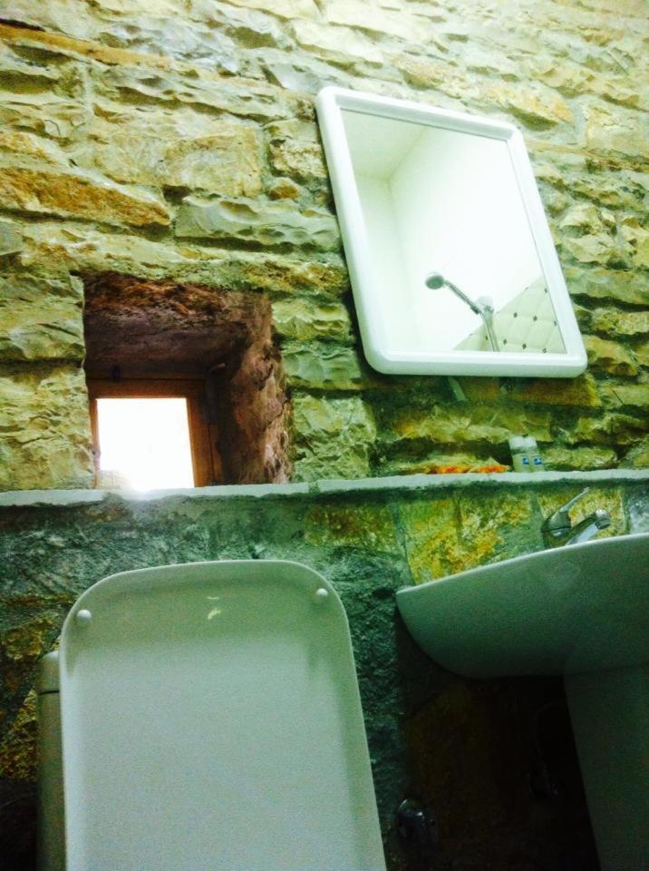 Guesthouse Celo Gjirokastër Dış mekan fotoğraf